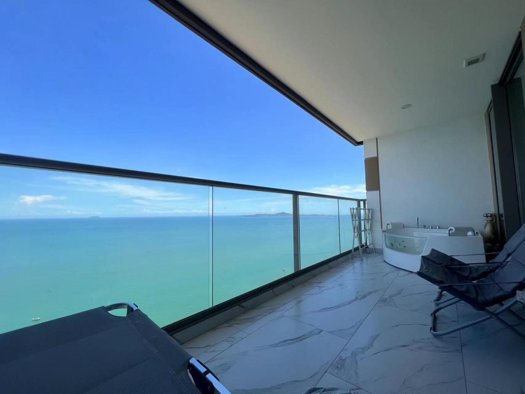 Copacabana Jomtien Beach Condo 中天海滩寇芭酒店公寓 외부 사진