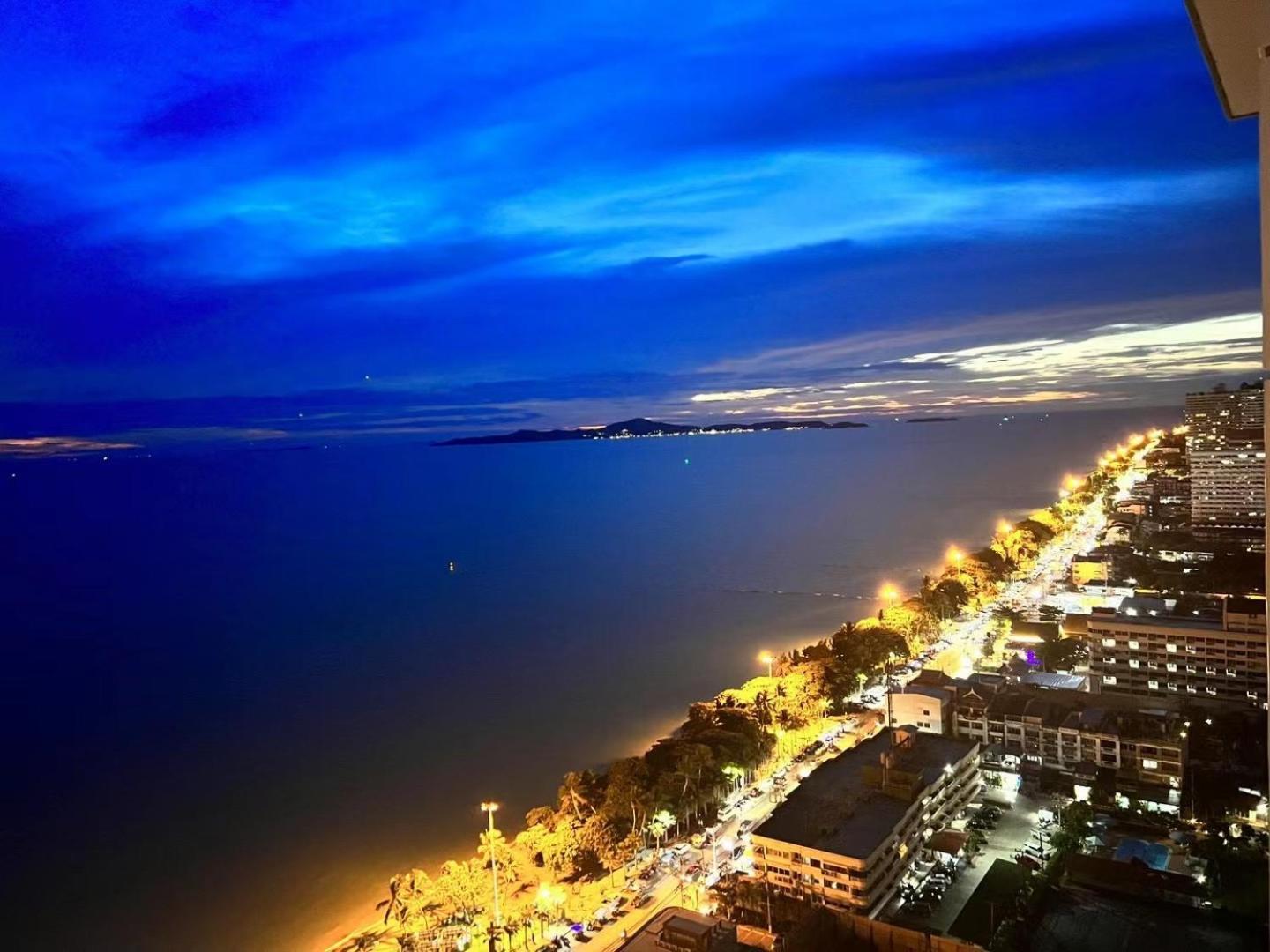 Copacabana Jomtien Beach Condo 中天海滩寇芭酒店公寓 외부 사진